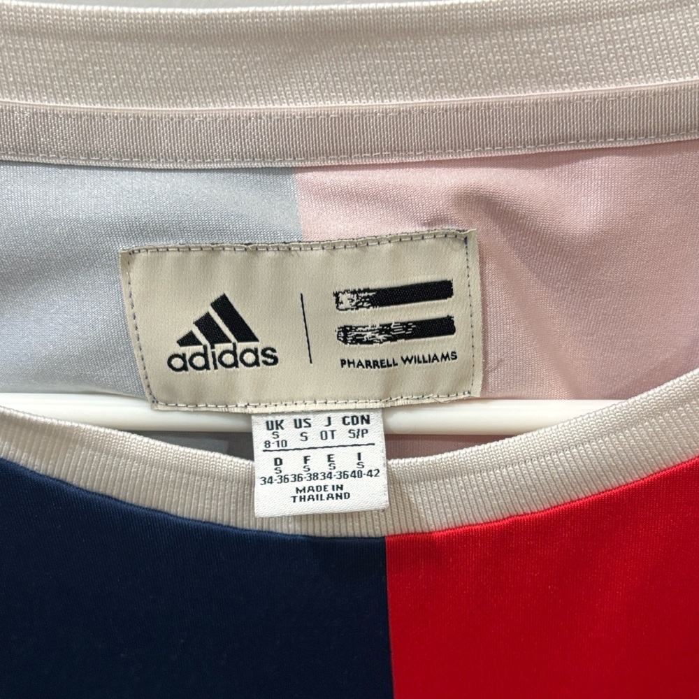 adidas Multicolor Blocked Women's Top - Picture 3 of 3